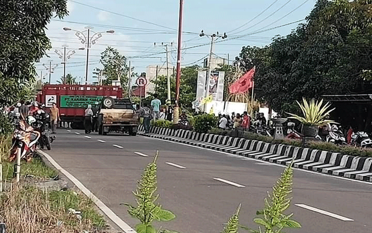 Suasana Jalan Darung Bawan Pulang Pisau saat terjadi kecelakaan maut, Senin (4/3/2019).