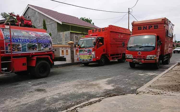 Kandaraan bantuan Kalteng untuk Kalsel