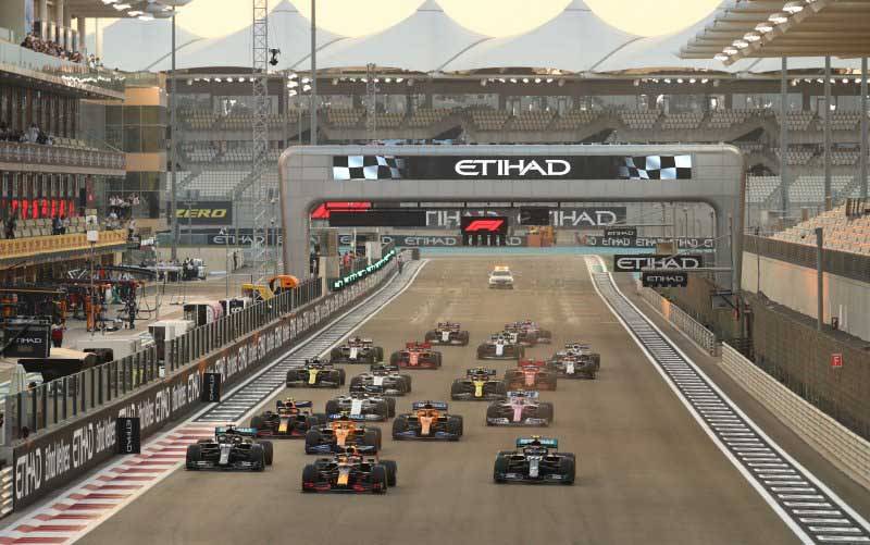 Gambaran umum Grand Prix Formula 1 Abu Dhabi di Sirkuit Yas Marina, Abu Dhabi, Uni Emirat Arab. (13/12/2020). (foto : Pool via Reuters/Bryn Lennon)