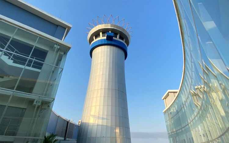 Menara pemandu lalu lintas penerbangan Airnav Indonesia di Bandara Internasional Yogyakarta (Airnav)