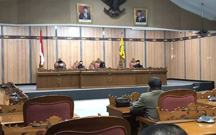 Paripurna pengusulan pengangkatan Bupati dan Wakil Bupati Kotawaringin Timur di DPRD Kotim.