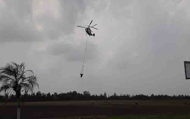 Helikopter Water Bombing saat tiba di Bandara Iskandar Pangkalan Bun