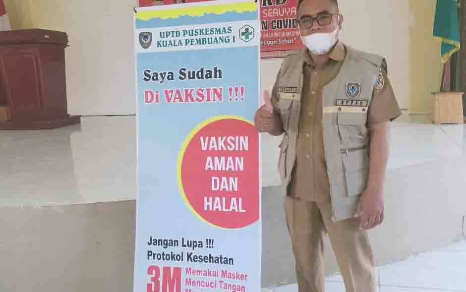 Kepala BPPRD Seruyan Sukardi usai  menjalani vaksinasi  Covid-19