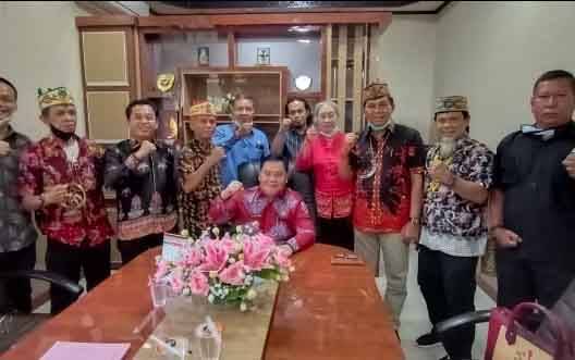 Sejumlah tokoh di Kotim usai melakukan audiensi dengan Bupati Kotawaringin Timur, Halikinnor perihal Musda Batamad.