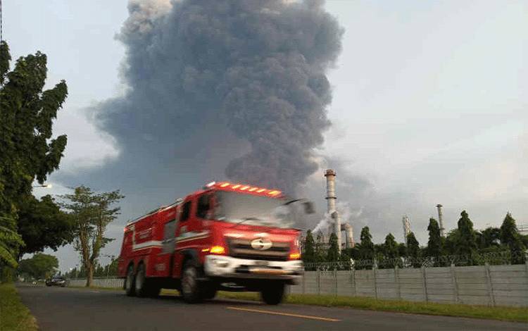Lokasi kebakaran kilang minyak Pertamina Balongan, Indramayu. (ANTARA/Khaerul Izan)