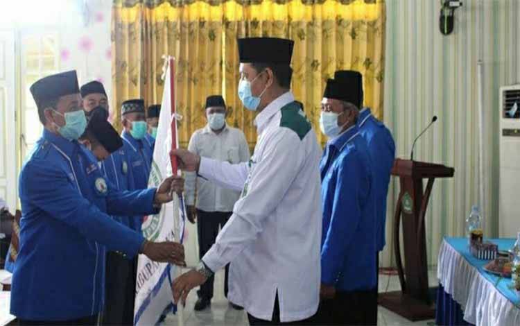 Plt Kepala Kemenag Kapuas, Hamidhan mengukuhkan pengurus APRI Kabupaten Kapuas periode 2021 - 2025