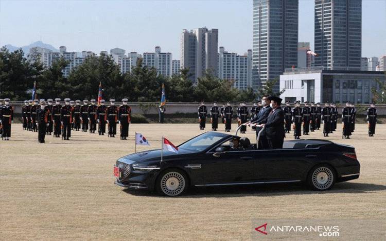 Menteri Pertahanan, Prabowo Subianto, saat melakukan kunjungan kehormatan ke Korea Selatan, Kamis (8-4-2021). ANTARA/HO-Humas Sekretariat Jenderal Kementerian Pertahanan
