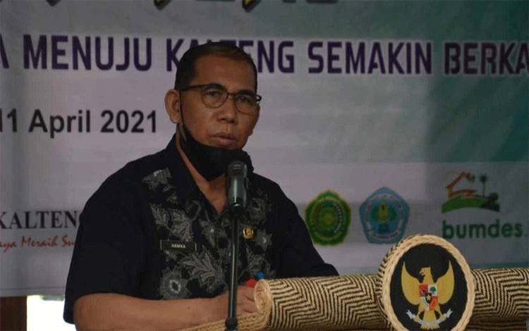 Asisten Bidang Pemerintahan dan Kesejahteraan Rakyat Sekertariat Daerah (Setda) Kalimantan Tengah (Kalteng) Hamka