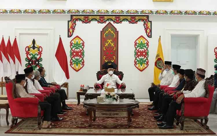 Gubernur Kalteng,Sugianto Sabran dialog sekaligus silahturahmi dengan pimpinan instansi vertikal dan perbankan