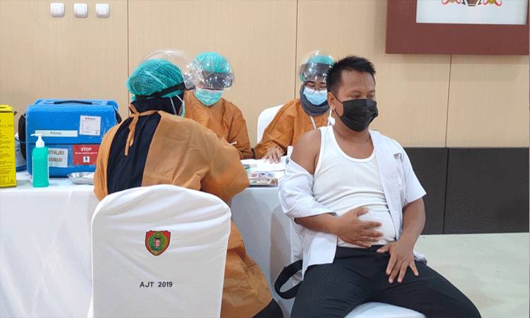 Pelaksanaan vaksinasi Covid-19 di Kota Palangka Raya beberapa waktu lalu