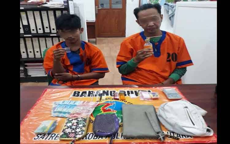 Dua tersangka diduga pengendar sabu diamankan di Polres Barito Utara, Kamis (29/4/2021)