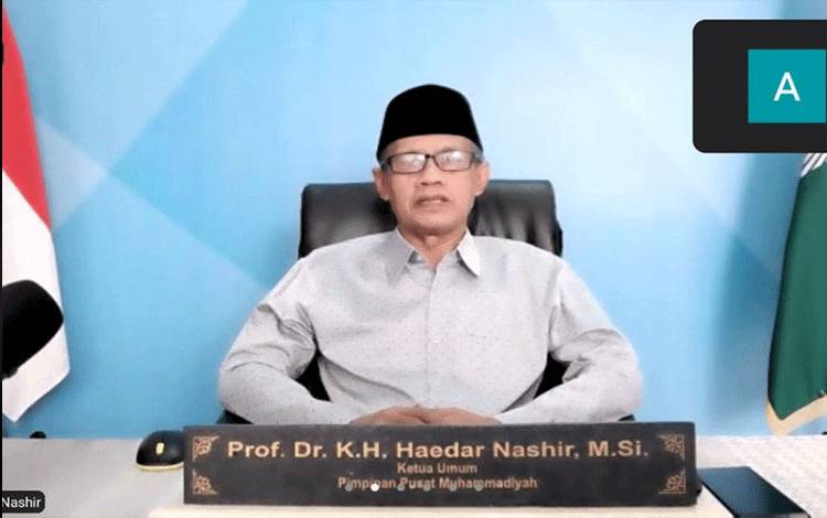 Ketua Umum PP Muhammadiyah Haedar Nashir dalam konferensi pers penetapan 1 Syawal 1442 Hijriyah. (ANTARA/Tangkapan Layar Zoom Muhammadiyah)