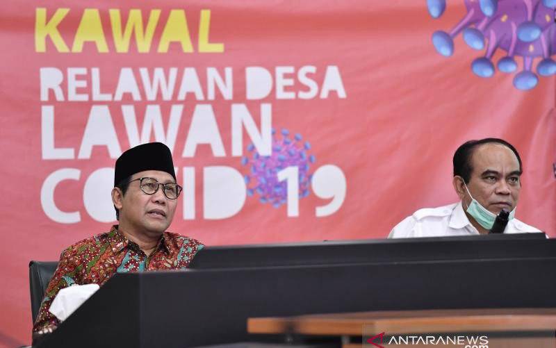Menteri Desa, Pembangunan Daerah Tertinggal dan Transmigrasi (Mendes PDTT) Abdul Halim Iskandar berbicara dalam sebuah acara, Jakarta, Senin (8/2/2021). (FOTO : ANTARA/HO-Humas Kemendes PDTT)