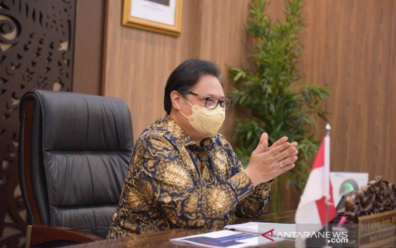 Menko Airlangga saat menjadi pembicara dalam Indonesian Institure for Corporate Directorship Corporate Governance (IICD CG) secara virtual di Jakarta, Kamis (27/5/2021). (foto : ANTARA/HO-Kemenko Perekonomian)