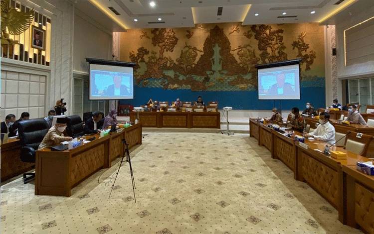 Rapat dengar pendapat Adeksi bersama dengan Badan Akuntabilitas Keuangan Negara di Jakarta pada Kamis, 17 Juni 2021.
