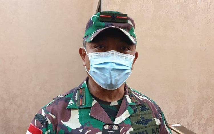Komandan Korem 172/PWY, Brigadir Jenderal TNI Izak Pangemanan