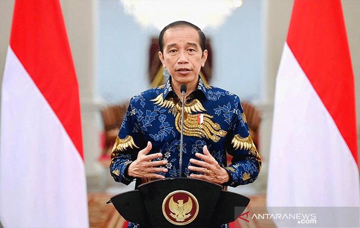 Presiden Joko Widodo menjelaskan pemberlakukan PPKM Darurat khusus pulau Jawa dan Bali dari Istana Kepresidenan Jakarta, Kamis (1/7/2021). ANTARA/HO-Biro Pers Sekretariat Presiden/aa.