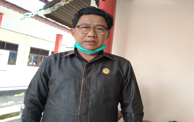 Wakil Ketua DPRD Kotawaringin Timur, Hairis Salamad