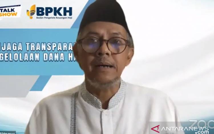 Kepala BPKH Anggito Abimanyu saat membuka siniar bertajuk 'Menjaga Transparansi Pengelolaan Dana Haji' yang digelar pada Senin (5/7/2021)