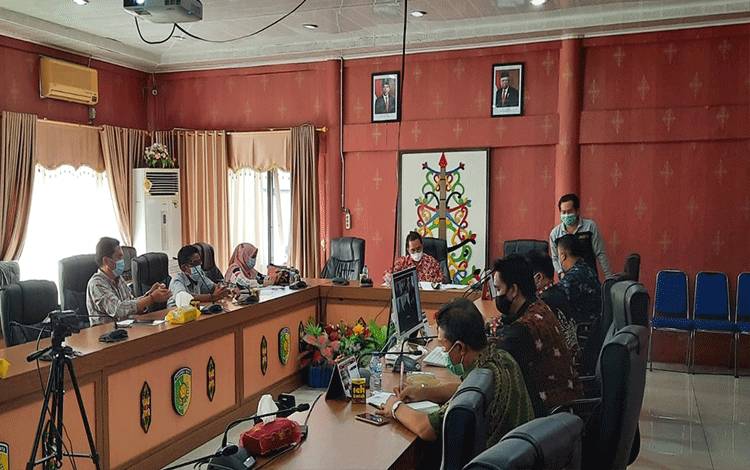 Rapat Bapemperda DPRD Palangka Raya bahas usulan Perda Prokes