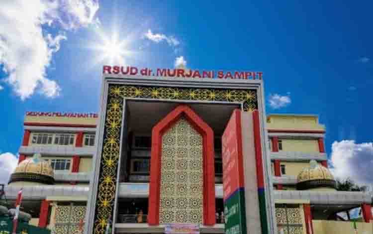 Bangunan RSUD dr Murjani Sampit tampak dari depan Jalan HM Arsyad Sampit.