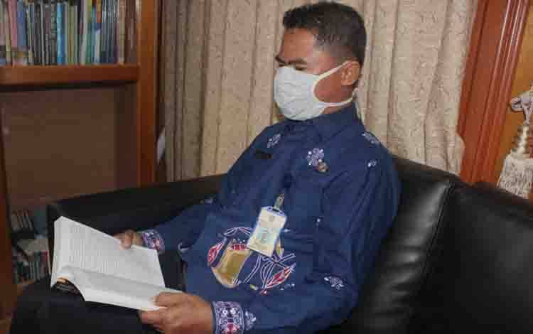 Pelaksana Tugas (Plt) Kepala Dinas Perpustakaan dan Arsip Kalteng, Luqman Alhakim
