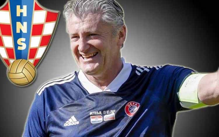 Federasi Sepak Bola Kroasia (HNS) memecat ketuanya yang juga mantan bintang Kroasia, Davor Suker
