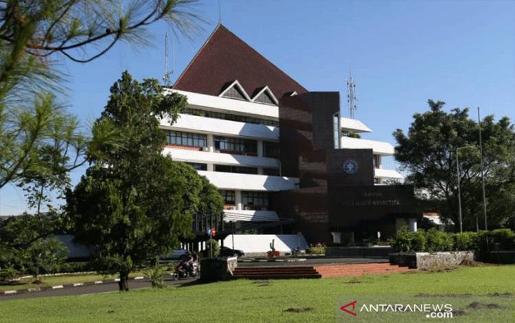 Gedung Rektorat IPB University di kampus IPB Dramaga Bogor. (foto : ANTARA/HO/IPB)