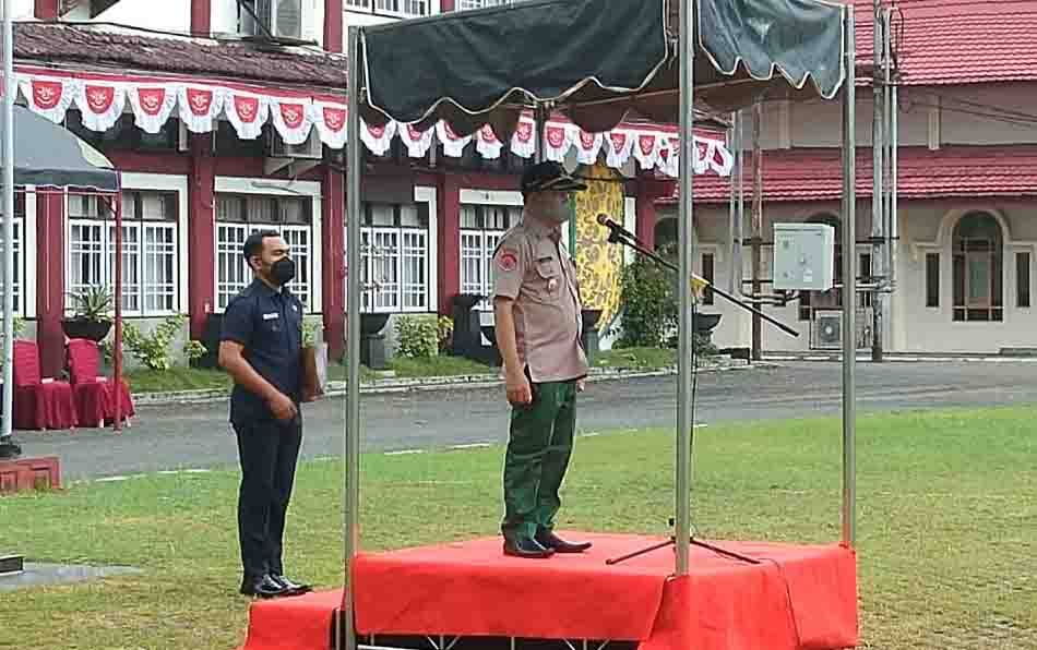 Wakil Bupati Barito Timur, Habib Said Abdul Saleh memimpin apel kesiapsiagaan penanganan karhutla, Kamis, 12 Agustus 2021.