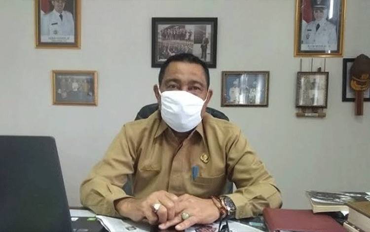 Kepala DPPKBP3APM Kota Palangka Raya, Sahdin Hasan
