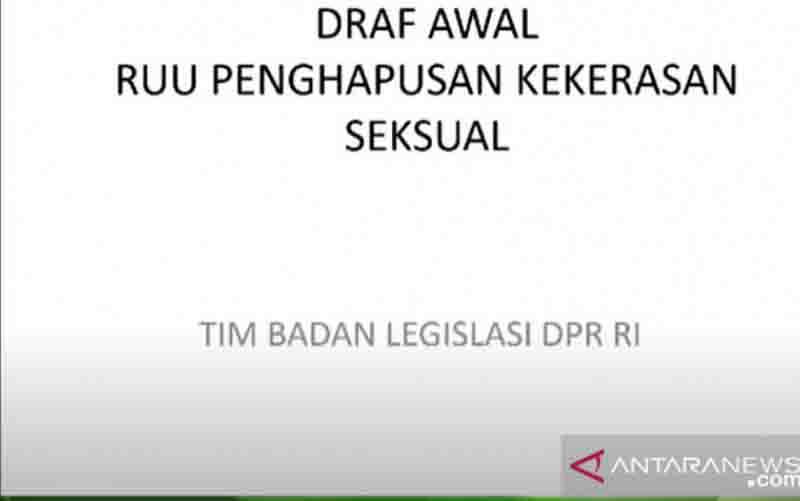 Tangkapan layar draft Rancangan Undang-Undang (RUU) tentang Penghapusan Kekerasan Seksual (PKS) dalam rapat pleno Baleg DPR RI, di Jakarta, Senin (30/8/2021). (foto : ANTARA/Fauzi Lamboka)