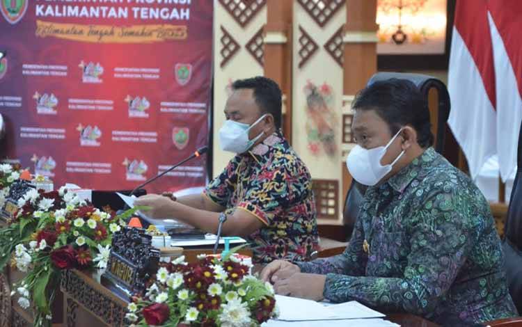 Gubernur Kalimantan Tengah, Sugianto Sabran saat bersama Wakil Gubernur Kalteng, Edy Pratowo