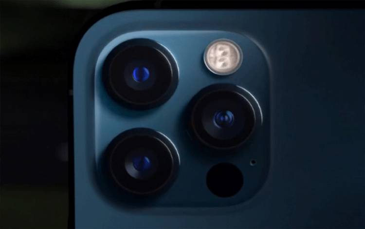Kamera pada iPhone 12 Pro (apple.com)