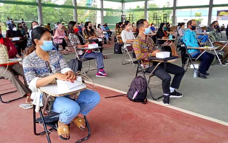 Pelatihan UMKM bertajuk 'Pentingnya berwirausaha yang berkualitas di masa pandemi covid-19 bagi pelaku UMKM Kabupaten Barito Timur'.