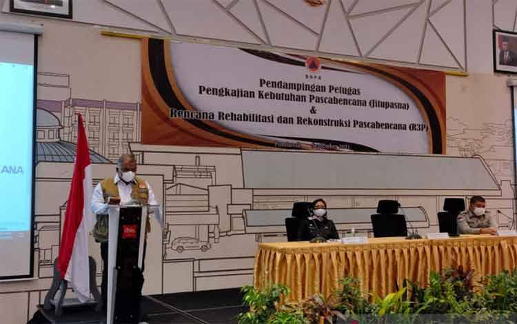 Bimbingan teknis kepada petugas pengkajian kebutuhan pascabencana (jitupasna) dan penyusunan rencana rehabilitasi dan rekonstruksi pascabencana (R3P) di Pontianak, Kalimantan Barat, Jumat (17/9/2021). (ANTARA/HO-BNPB)