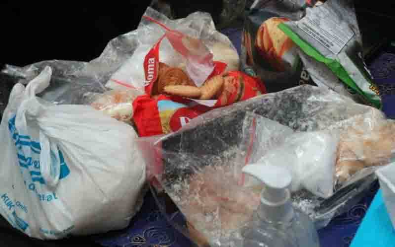 Narkoba jenis sabu-sabu yang akan diselundupkan masuk ke dalam Lapas I Surabaya. (foto : Antara Jatim/HO Kanwilmumham Jatim)