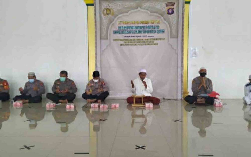 Pelaksanaan Maulid Nabi Muhammad SAW 1443 H / 2021, bertempat di Masjid Al - Kautsar Polres Kapuas.