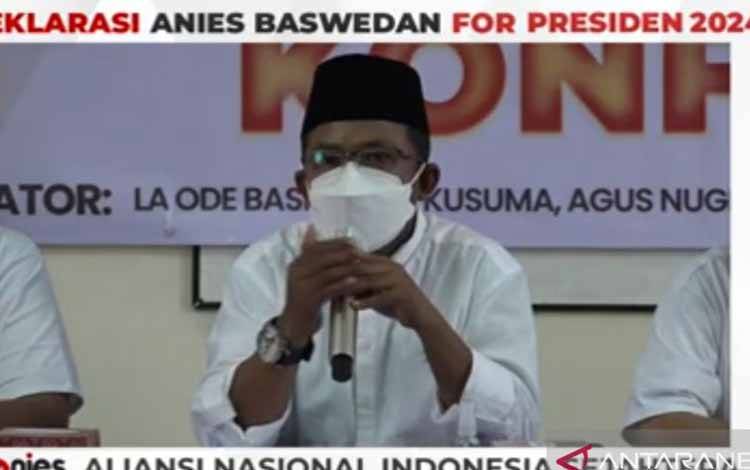 Koordinator relawan ANIES La Ode Basir dalam kegiatan Deklarasi Anies Baswedan for Presiden 2024-2029 di Jakarta, Rabu (20/10/2021)