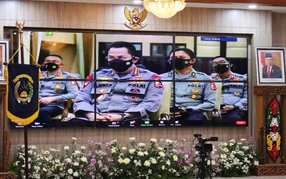 Kapolri Jenderal Polisi Listyo Sigit Prabowo saat memimpin peringatan HKGB ke-69 melalui zoom meeting.