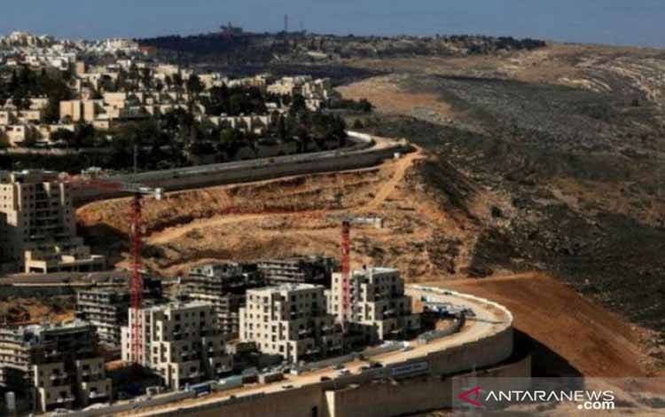 Pembangunan permukiman Yahudi di Ramot, di daerah Tepi Barat yang dicaplok Israel pada 22 Januari 2017