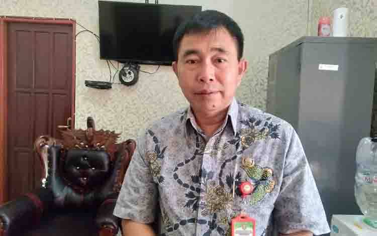 Kepala Dinas Sosial Kabupaten Katingan, Elmon Sianturi