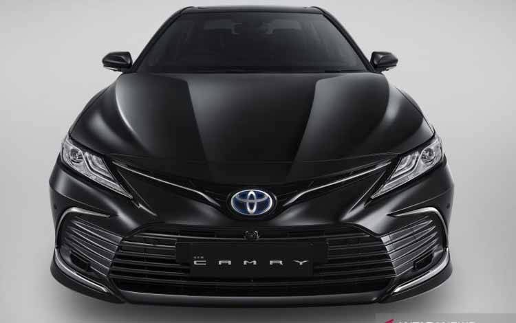 Toyota New Camry Hybrid