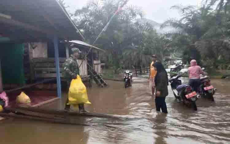Banjir di Kecamatan Arut Utara pada Agustus 2021