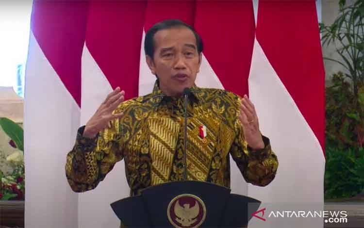 Tangkapan Layar - Presiden Jokowi dalam seminar Kompas100 CEO Forum disaksikan di Jakarta, Kamis. (ANTARA/Indra Arief)