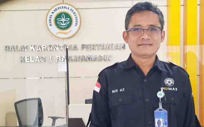 Kepala Balai Karantina Pertanian Kelas I Banjarmasin Drh Nur Hartanto. (foto : ANTARA/Firman)