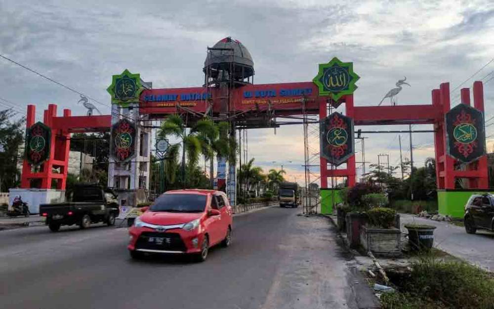 Penampakan terbaru Gerbang Sahati di Jalan Tjilik Riwut, Sampit, Kotawaringin Timur, pascaperombakan