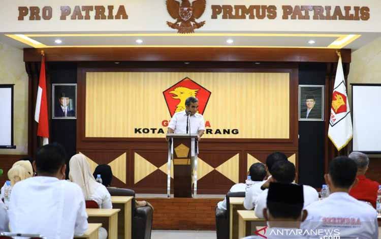 Sekretaris Jenderal DPP Partai Gerindra Ahmad Muzani saat meresmikan kantor DPC Gerindra Kota Semarang, Minggu (28/11/2021)