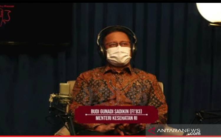Tangkapan layar Menkes RI Budi Gunadi Sadikin saat menjadi pembicara dalam Ganesha Policy Podcast Ep.1: "BGS, Kapan COVID-19 Berakhir" yang diikuti dari YouTube Ikatan Alumni ITB di Jakarta, Rabu (1/12/2021) sore. ANTARA/Andi Firdaus)