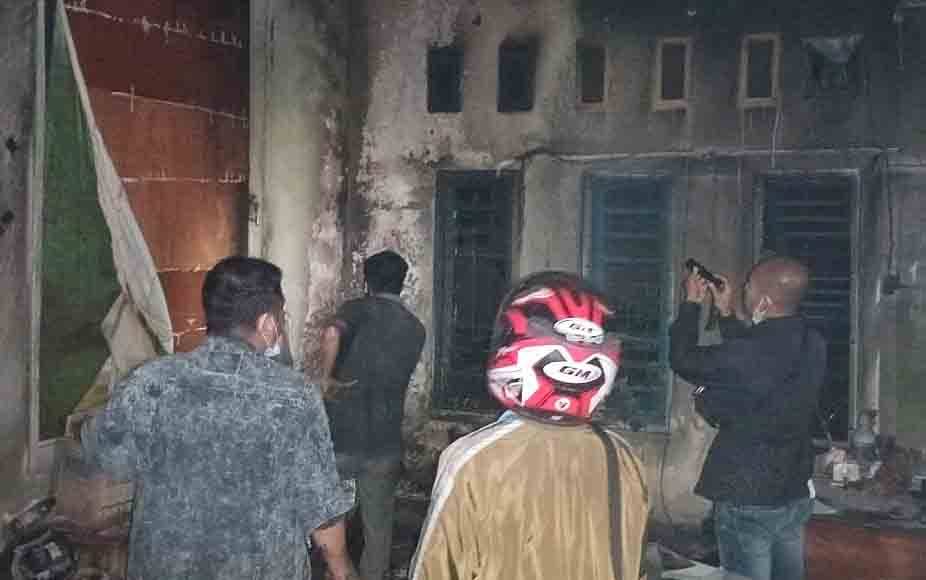 Penampakan ruangan yang terbakar di BPN Barito Timur setelah api dipadamkan.