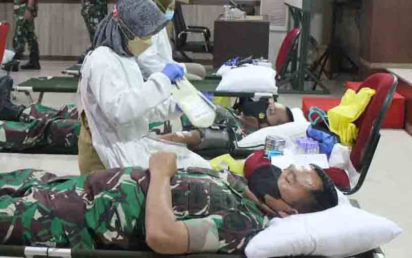 Aksi donor darah TNI Korem 102 Panju Panjung  